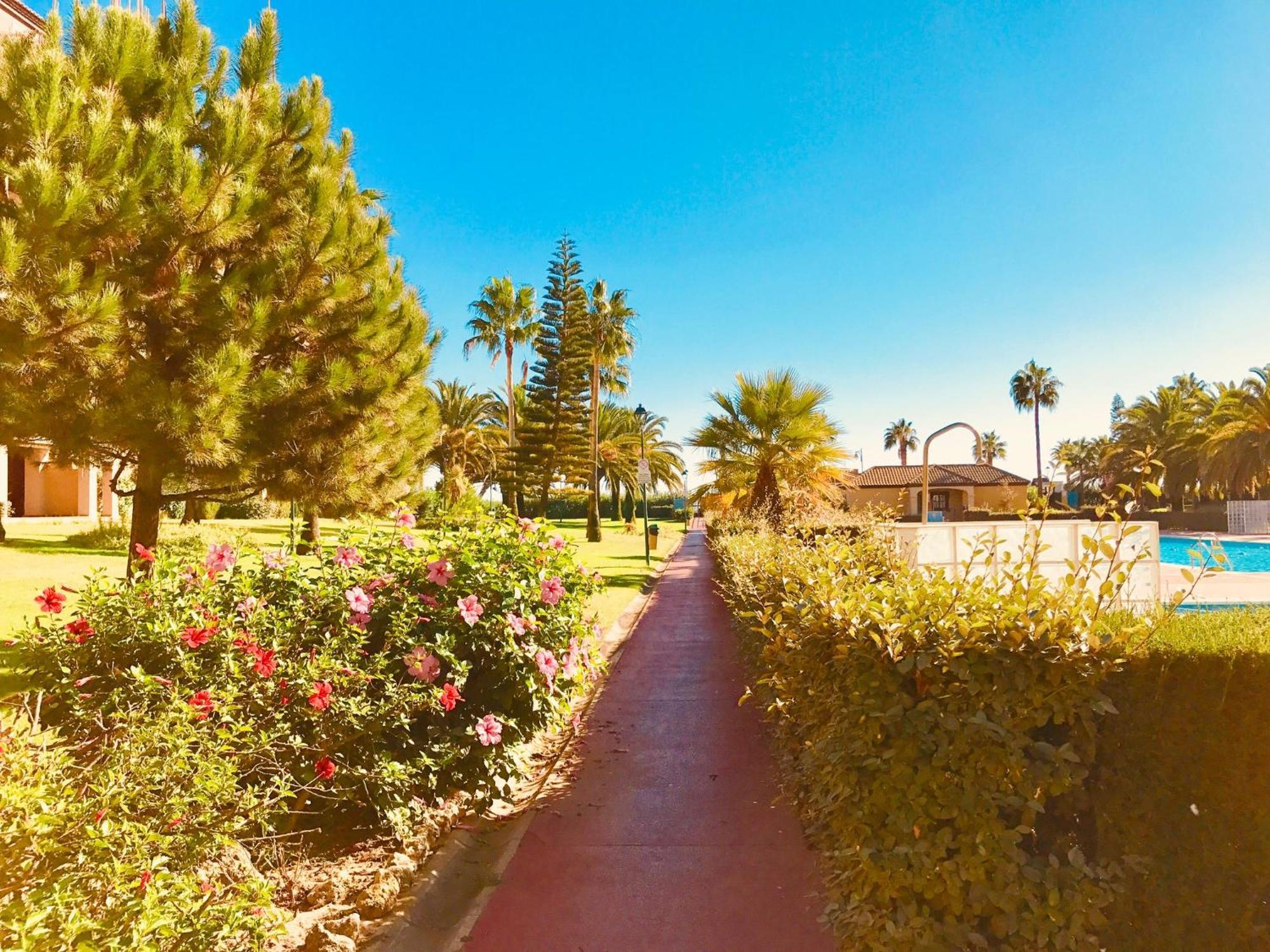 Alcaudon Apartment Isla Canela Bagian luar foto