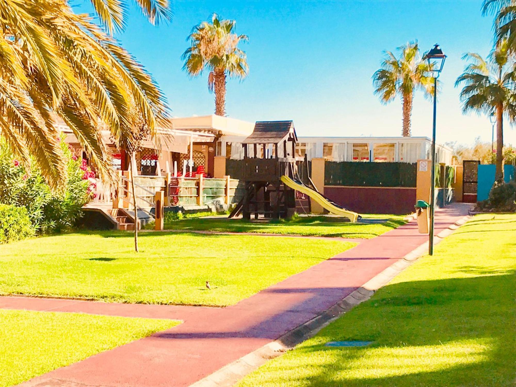 Alcaudon Apartment Isla Canela Bagian luar foto